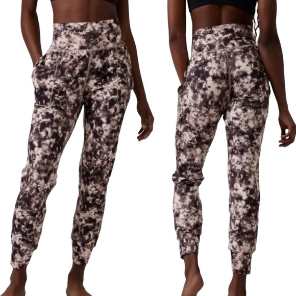 ATHLETA Salutation Tie Dye Boho Printed Athleisure Jogger Lounge Leggings - Picture 1 of 13